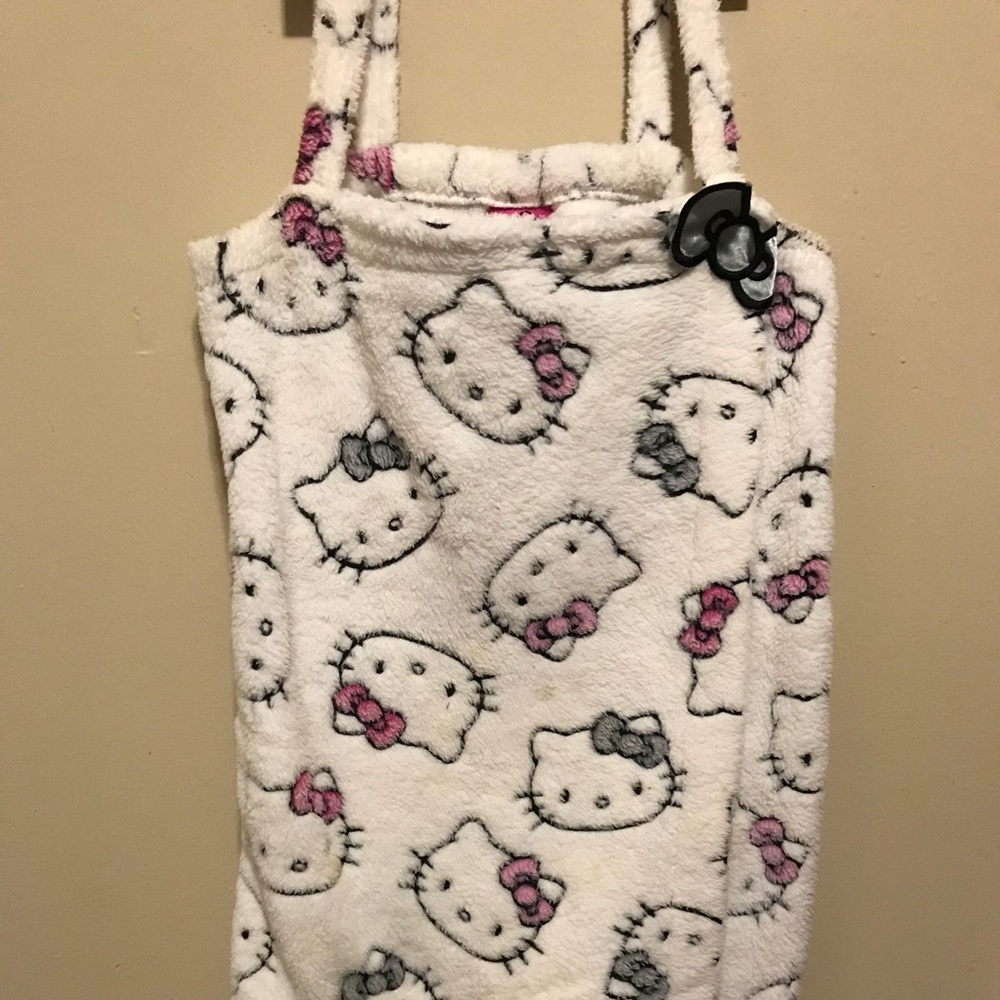 Sale🐱Hello Kitty Towel Robe